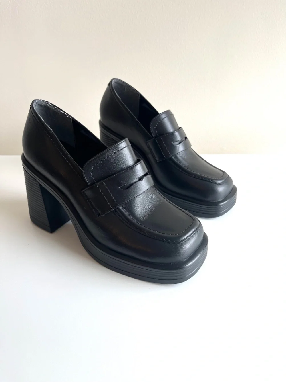 Steve Madden Women's Leather Block Heel Loafers Size 7.5 M Black